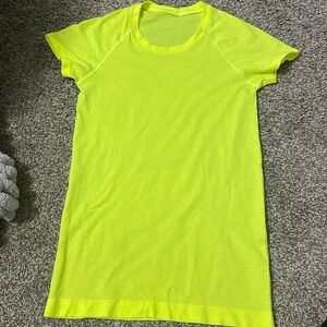 Lululemon neon yellow swiftly tech